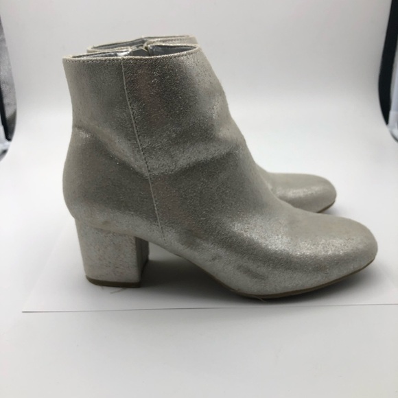 a new day Silver Heeled Boots with Chunky Heel - Picture 1 of 10